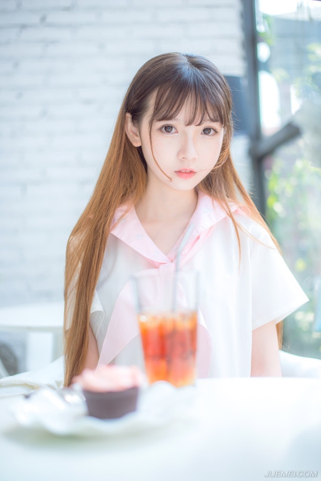 没有条件的朋友，不叫朋友，那叫手足了。——三毛《随想》
